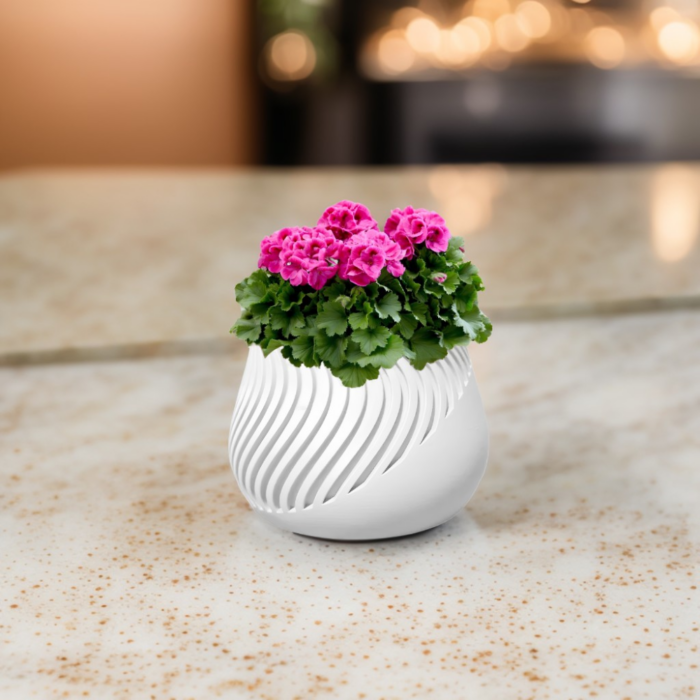 Decorative plant pot